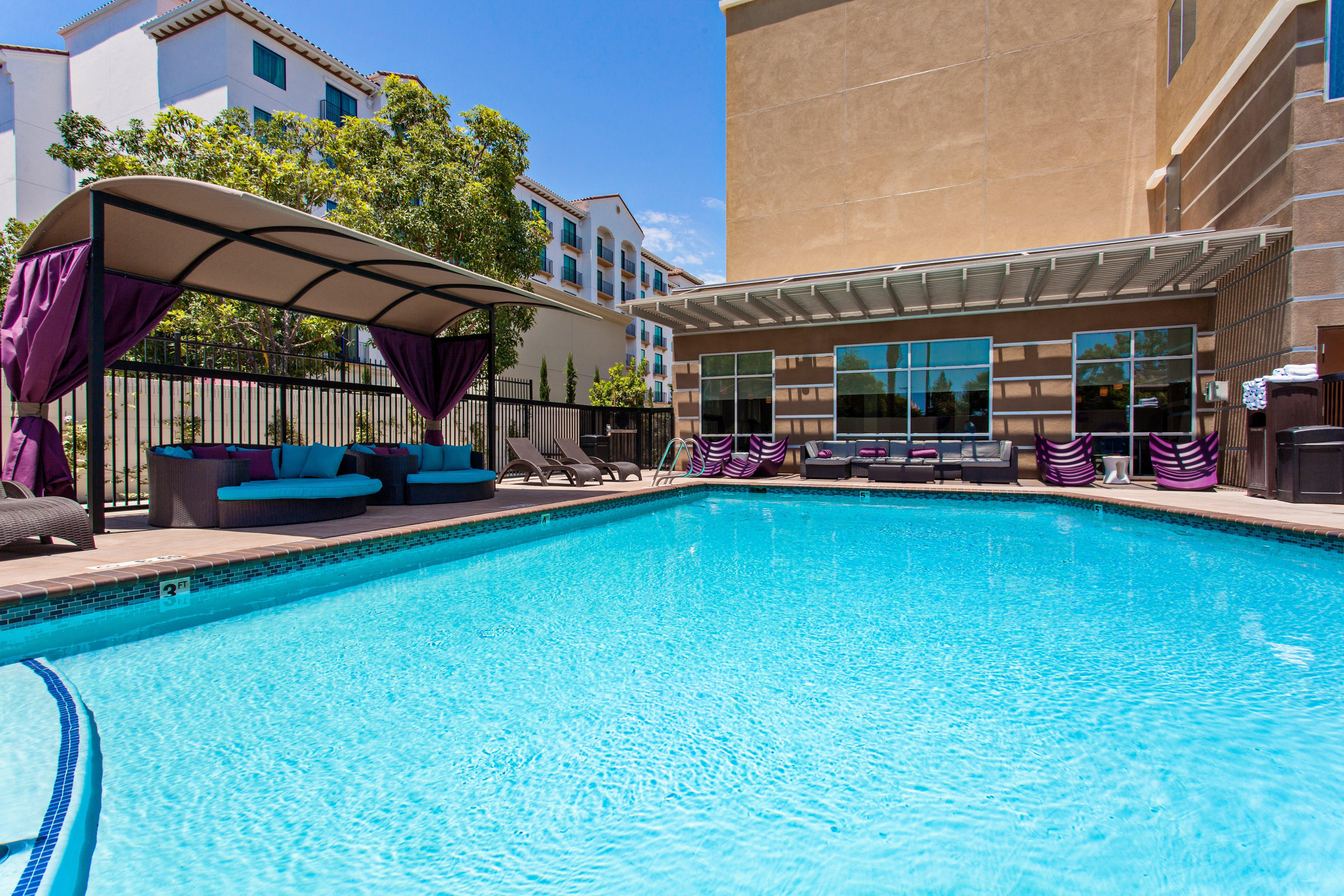 Holiday Inn Express & Suites Anaheim Resort Area By Ihg Exterior foto