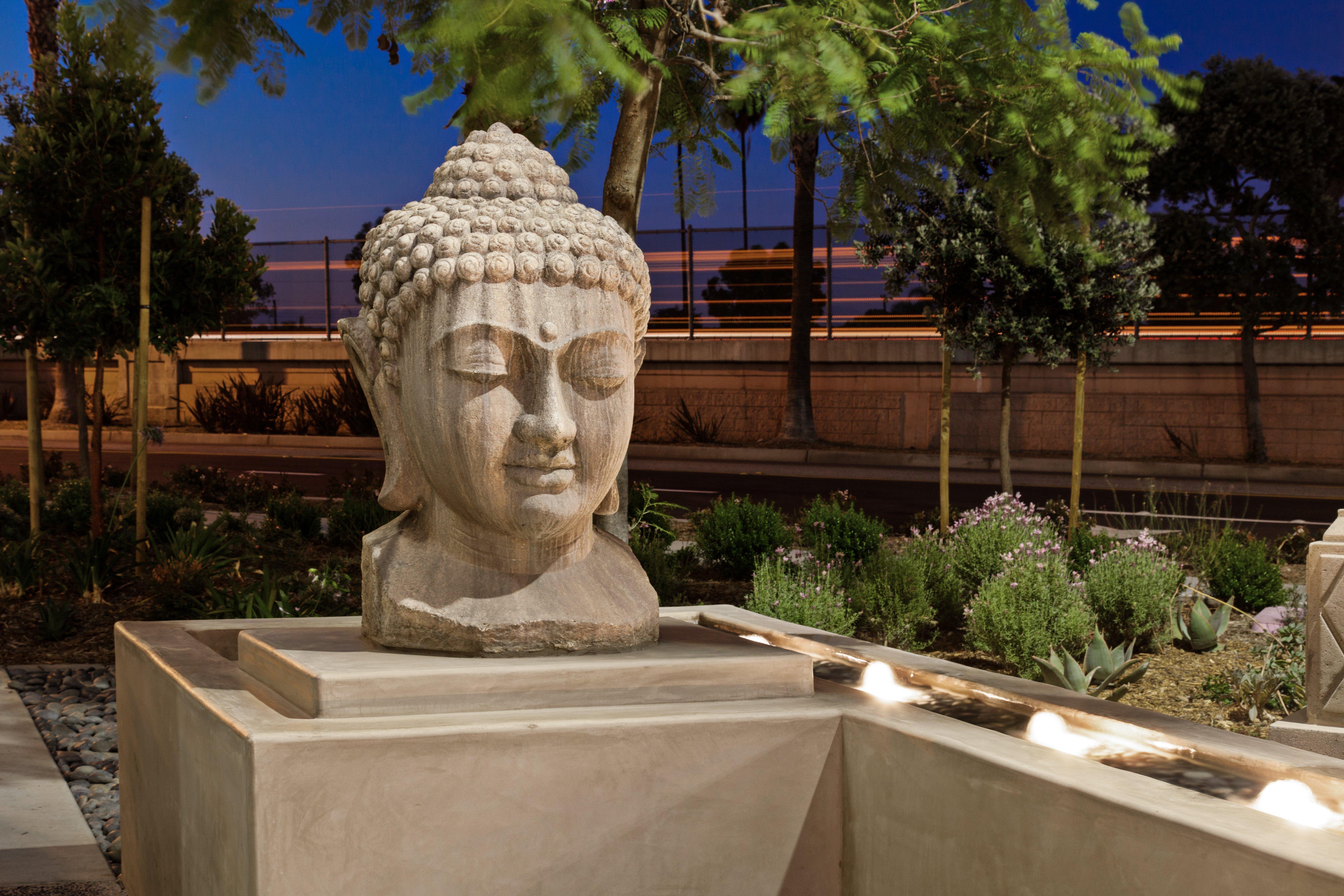 Holiday Inn Express & Suites Anaheim Resort Area By Ihg Exterior foto