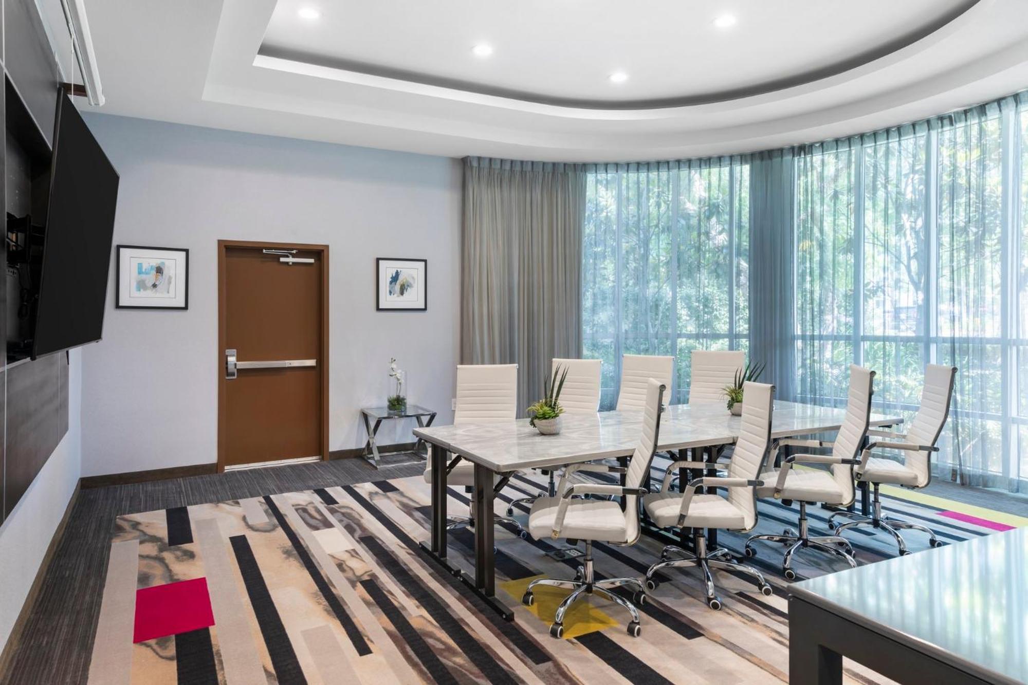 Holiday Inn Express & Suites Anaheim Resort Area By Ihg Exterior foto