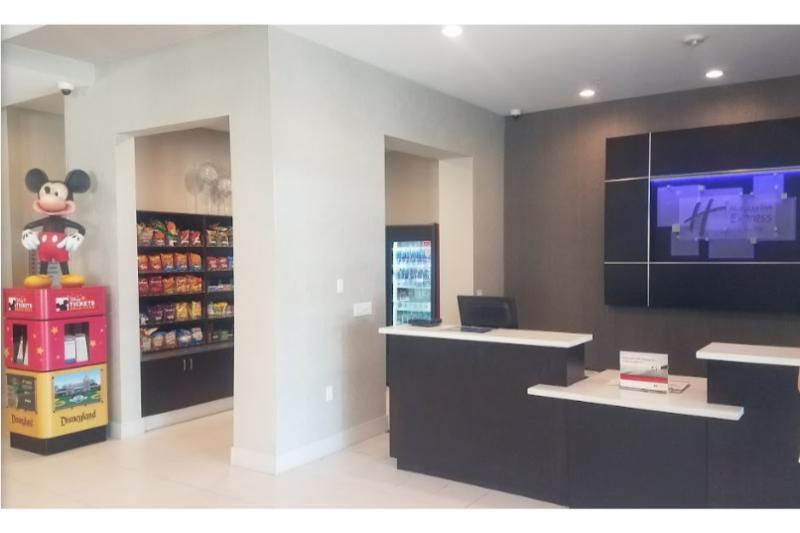 Holiday Inn Express & Suites Anaheim Resort Area By Ihg Exterior foto